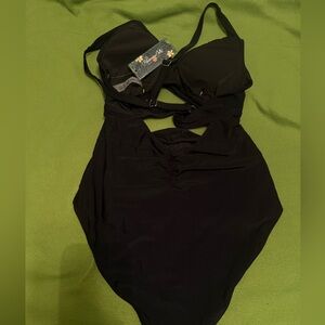 “SIZE LARGE” Blooming Jelly one-piece swimsuit in black
